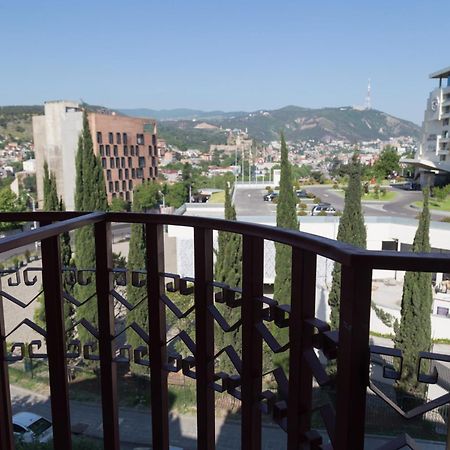 Begi Hotel Тбилиси Экстерьер фото