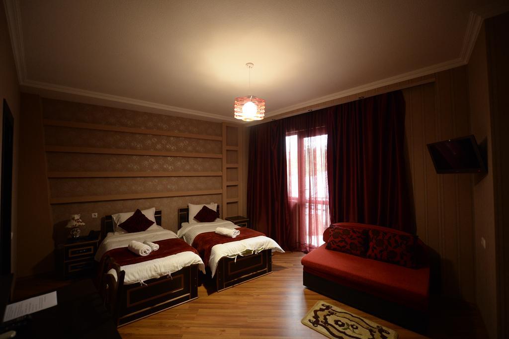Begi Hotel Тбилиси Экстерьер фото