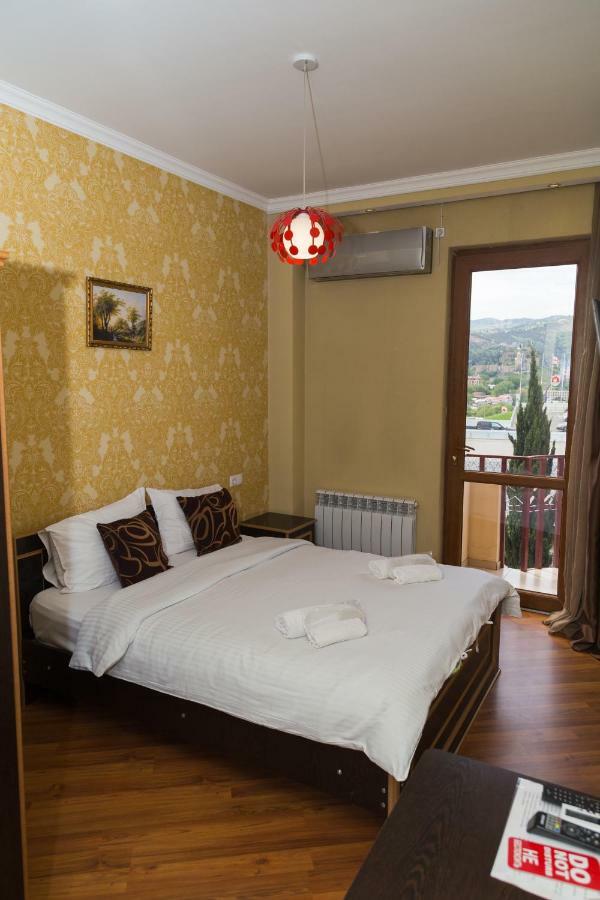 Begi Hotel Тбилиси Экстерьер фото