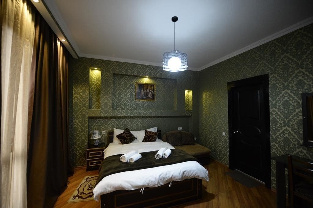 Begi Hotel Тбилиси Экстерьер фото